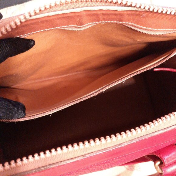 SOLD! Dooney & Bourke Red Leather Satchel Vintage All Weather Leather - Picture 15 of 16